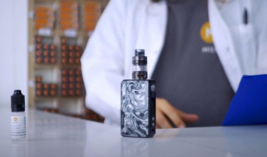 A picture showing a sub-ohm vape kit