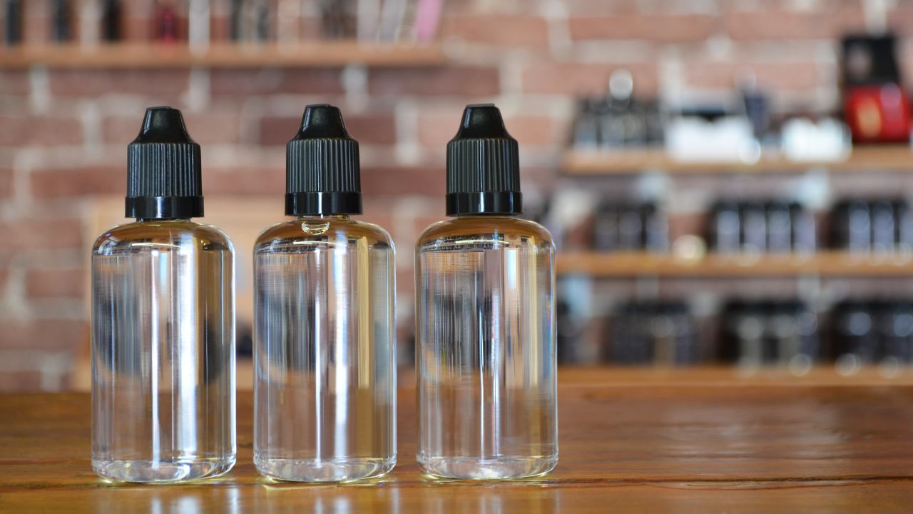 How to Add Nicotine to Vape Juice: A Simple Guide